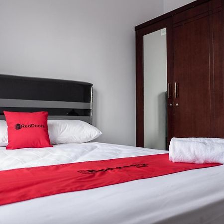Reddoorz Near Supermall Karawaci 2 Tangerang Eksteriør billede